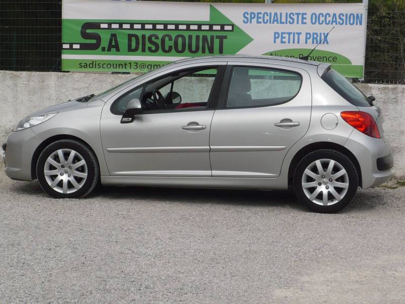 PEUGEOT 207 ESSENCE BOITE AUTOMATIQUE OCCASION PETIT PRIX A VENDRE A MANOSQUE