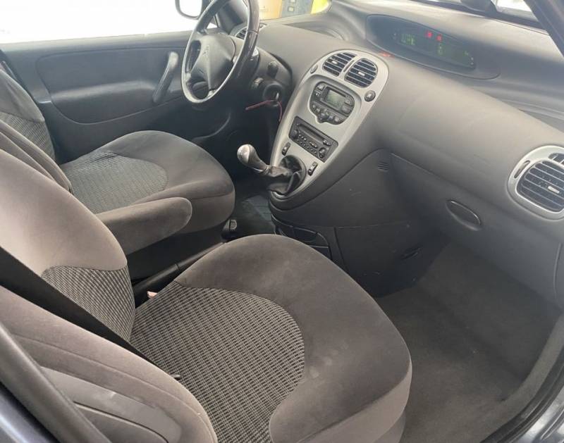 CITROEN XSARA PICASSO HDI 90 CV PETIT PRIX OCCASION A VENDRE A  EGUILLES